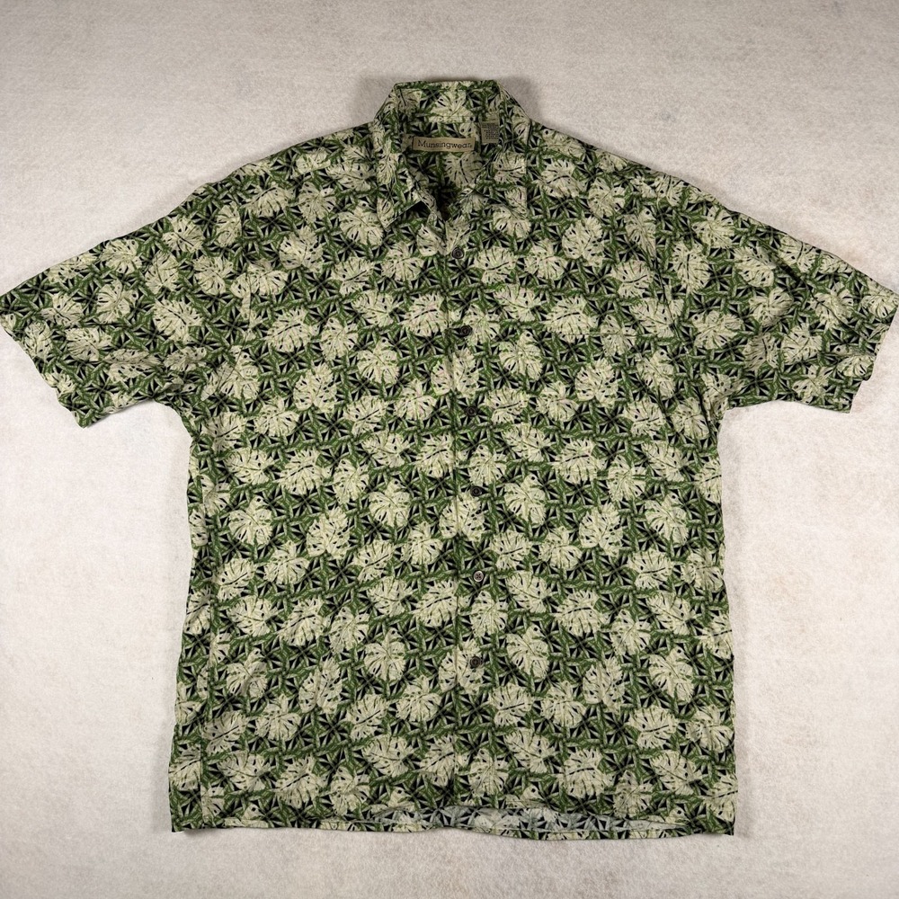 Munsingwear Men's Medium Green‎ Monstera Leaf Tropical Rayon Hawaiian Shirt M